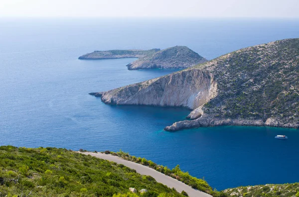 Baía de Porto Vromi na ilha de Zakynthos, Grécia — Fotografia de Stock