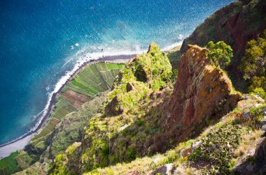 Cabo Girao uçurumdan görüntüleyin. Madeira Adası, Portekiz.