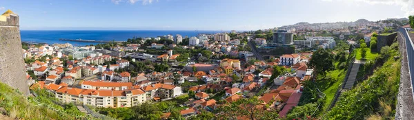 Cityscape Funchal, Madeira Adası, Portekiz — Stok fotoğraf