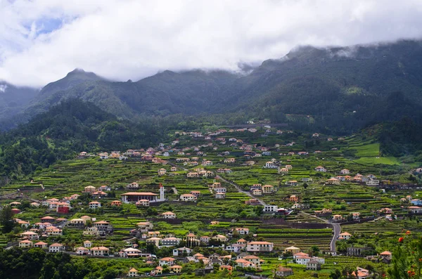 Paisaje cerca de Sao Vicente, Madeira, Portugal — Foto de Stock