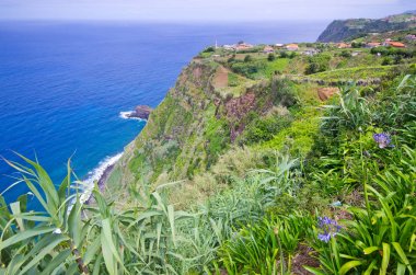 Sahil Madeira Adası yakınlarında Sao Jorge, Portekiz
