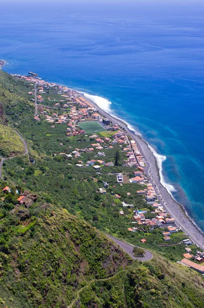 Vista sobre Paul do Mar, Madeira, Portugal — Fotografia de Stock