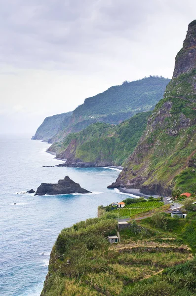 Sahil Madeira Adası yakınlarında Sao Jorge, Portekiz — Stok fotoğraf