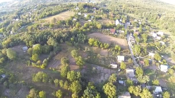 Luftaufnahme des alten Dorfes in der Ukraine — Stockvideo