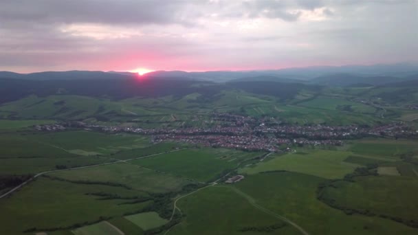 Widok Lotu Ptaka Tatry Drogi Wsi Tle Zachód Słońca — Wideo stockowe