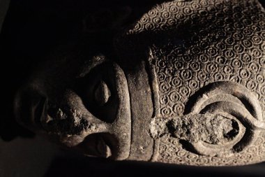 Eski bir Mısır lahitinin ayrıntıları