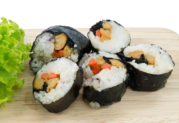 Veggie Sushi Rolls atau Sayuran Maki Terisolasi di Putih — Stok Foto