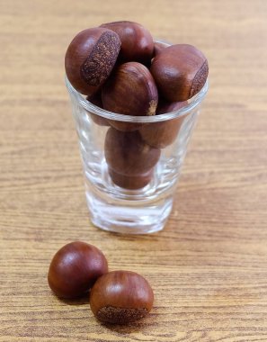 Gıda ve mutfağı, geleneksel kavrulmuş kestane yüksek C vitamini ve piridoksin, folat, Riboflavin, tiamin Vitamin B.