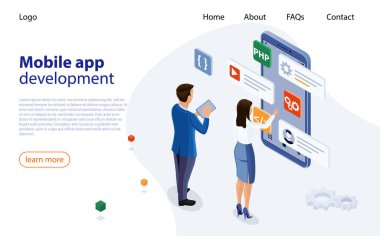 Mobil uygulama tasarımcıları erkek ve kadın yeni bir uygulama geliştiriyorlar. Uygulama Programlama Arayüzü, yazılım geliştirme aracı. Mobil uygulama geliştirme süreci. Programlama ve kodlama uygulaması geliştirme.