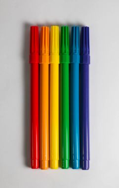 Rainbown uçlu kalem yatay hissettim