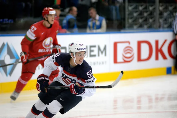 Minsk, Beyaz Rusya - 7 Mayıs: ABD paten 2014 sırasında Johnny Gaudreau IIHF Dünya buz hokeyi Şampiyonası maç 7 Mayıs 2014 Minsk, Beyaz Rusya