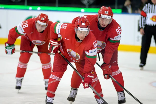 Минск, Белоруссия - 7 мая: Сборная Беларуси во время матча чемпионата мира по хоккею 2014 года в Минске . — стоковое фото