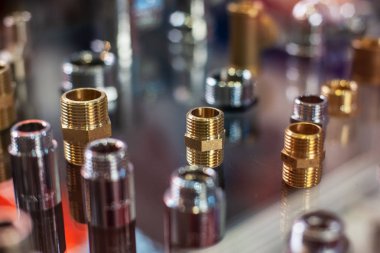 yüksek teknoloji kadar hızlı bağlantı pirinç metal bağlayıcı donanımları, hava su ve cam bable üzerine için birçok tür kapatın