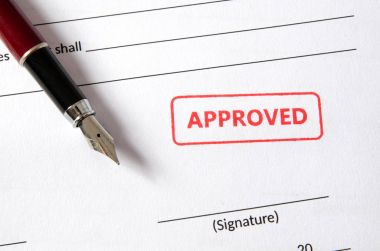 Belgenin onaylı damgası. Boş imza alanı, dolma kalem