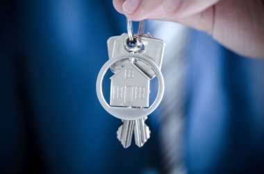 Emlakçı holding anahtar yeni daire kapat