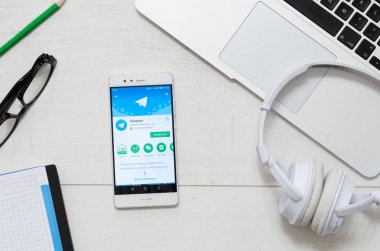 Telgraf uygulama mevcut Google oyun deposu