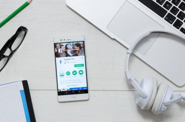 Facebook Lite uygulama mevcut Google oyun deposu