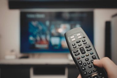 Televizyondaki Vod servisi. Televizyon yayını kavramı