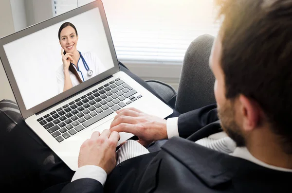Doctor Consulta Chat Vídeo Telemedicina Concepto Telesalud —  Fotos de Stock