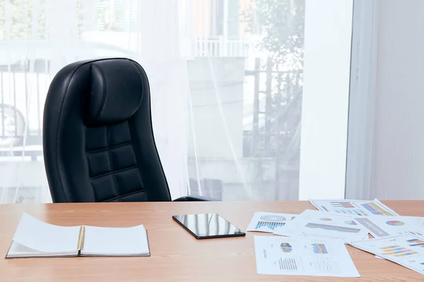 Manager Desk Chair Window Note Book Tablet Sale Document Placing — Stock Photo, Image