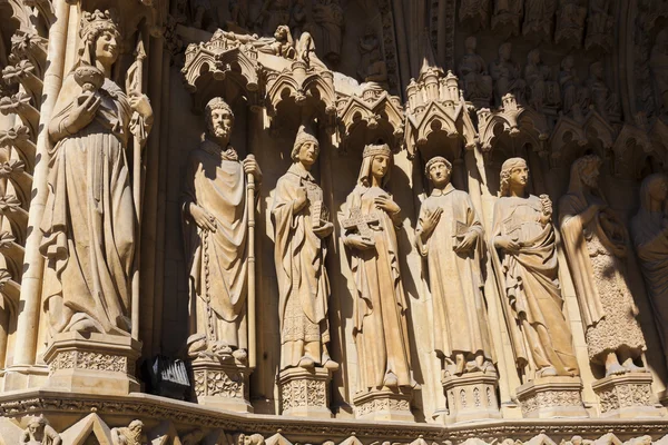 Detalhe da catedral de St-Etienne, Metz, Moselle, Lorraine regi — Fotografia de Stock
