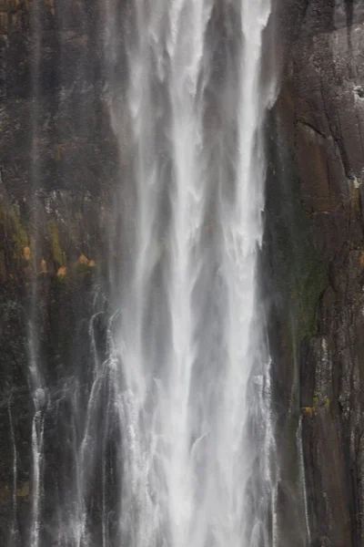 Vattenfall collados del ason, Kantabrien, Spanien — Stockfoto