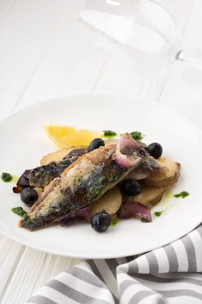 Oven Baked Mackerel Grilled Fish Potatoes Vegetables Plate White Table — 스톡 사진
