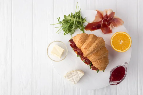 Fresh Croissant Sandwich Ham Cheese Arugula White Wooden Table Served — Stock Photo, Image