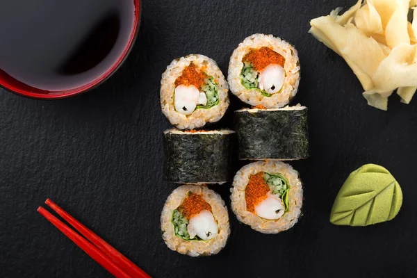 Sushi Rolls Shrimp Dark Background Japanese Traditional Roll Prawn Sushi — Stock Photo, Image