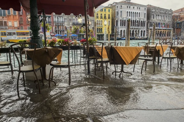 Venice during a flood — Stock Photo, Image