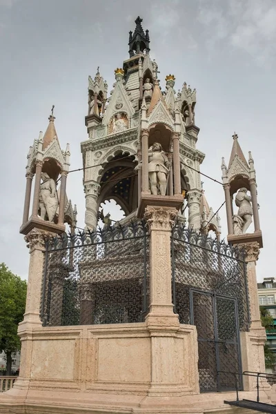 Monumento a Brunswick, mausoleo en Ginebra, Suiza — Foto de Stock