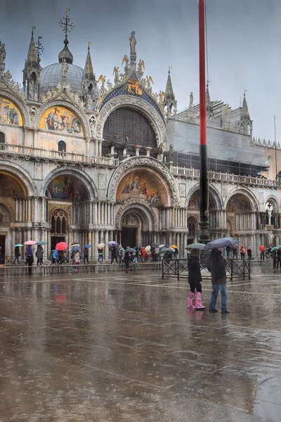 在雨中威尼斯圣马克广场 — 图库照片