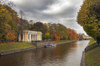 Mikhailovsky Bahçe ve Moika nehir, Saint Petersburg, Rusya Federasyonu