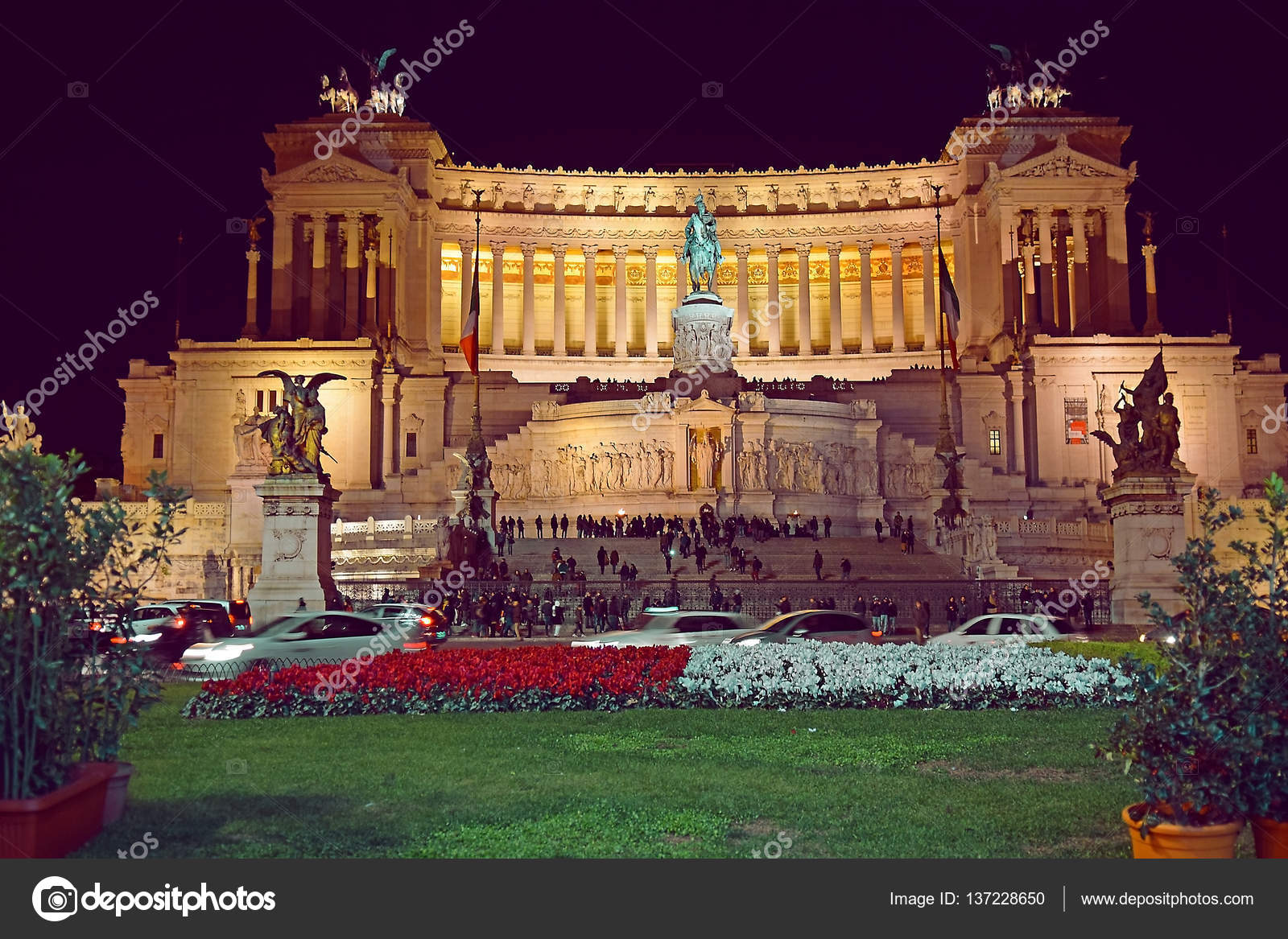 Piazza Venezia In Rome On The Night Before Christmas Stock
