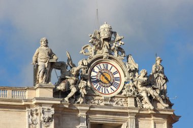 Saint Peter Bazilikası Vatikan içinde saat