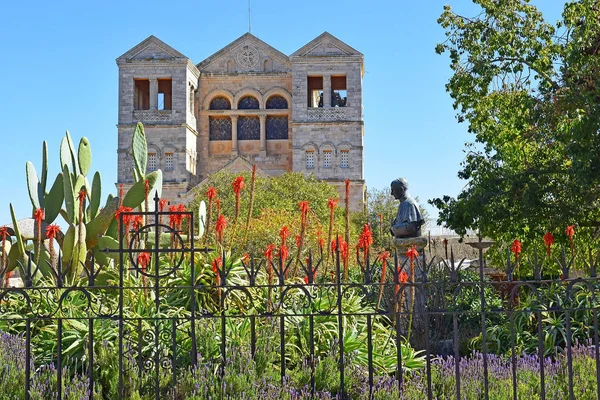 Церковь Преображения Господня, гора Фавор, Нижняя Галилея, Израиль — стоковое фото