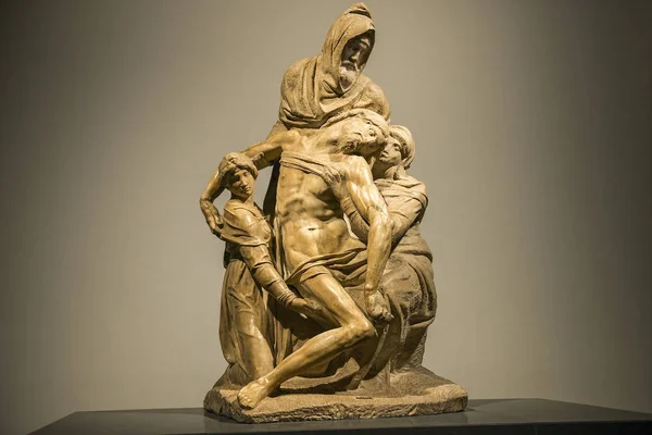 Michelangelo's Pieta, Museo dell'Opera del Duomo, Florence — Stock Photo, Image