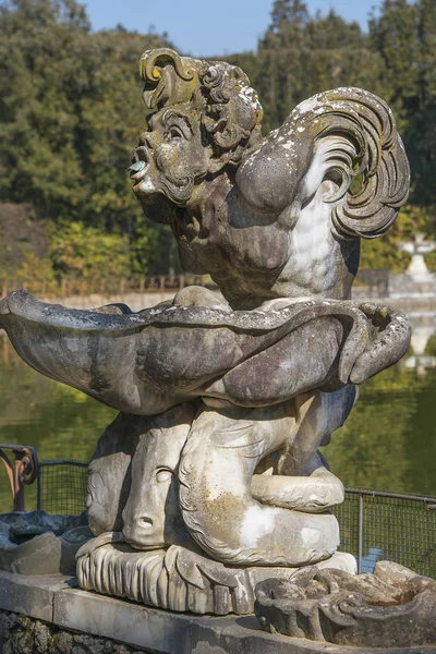 Gárgula-tinteiro nos Jardins Boboli em Florença, Itália — Fotografia de Stock