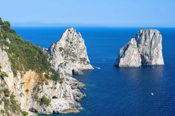 Pittoreska platser på Capri — Stockfoto