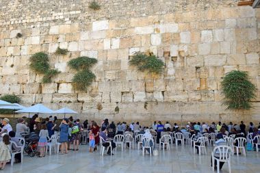 dindar Museviler, ağlama duvarı, Bayan sektörü, Jerusalem dua