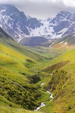 manzara, Caucasus Sıradağları, Juta Vadisi, Kazbegi bölge, Georgia