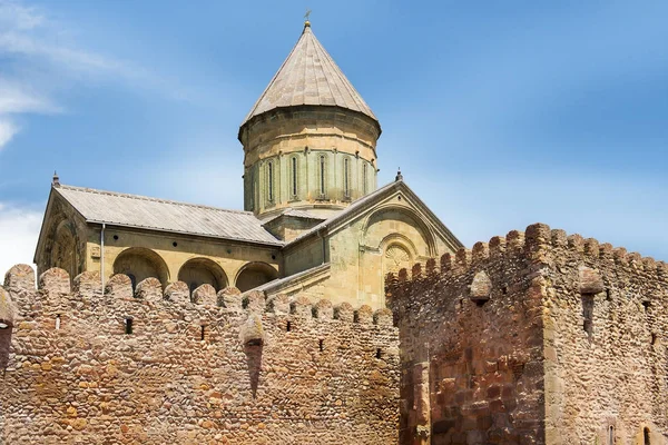 Catedral de Svetitskhoveli en Mtskheta, Georgia — Foto de Stock