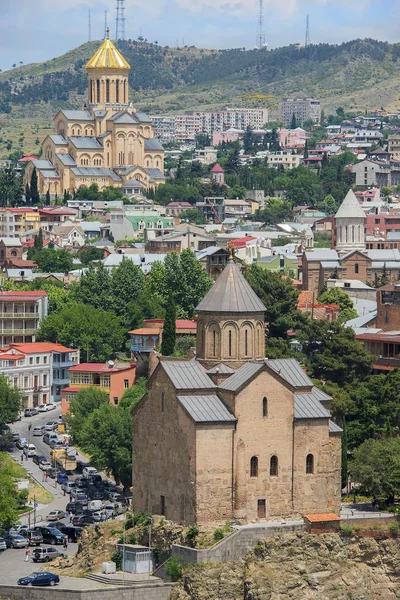 Stadsbilden i Georgiens huvudstad Tbilisi — Stockfoto