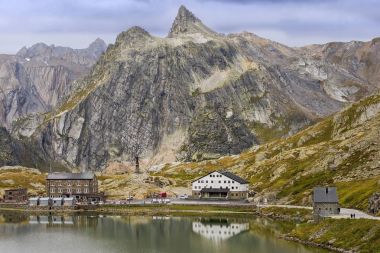 Büyük St. Bernard Pass İsviçre