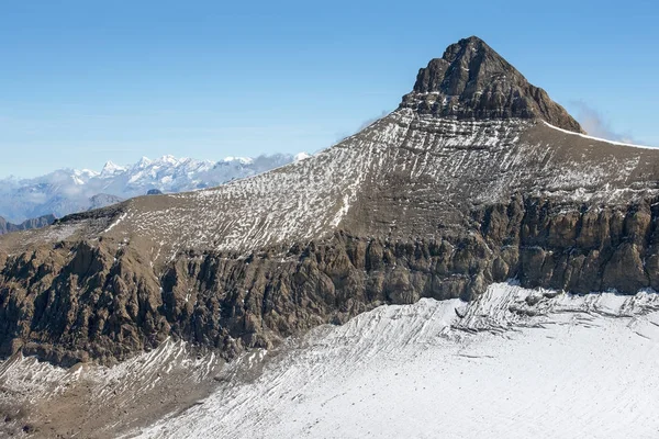 Pico do Oldenhorn na Suíça — Fotografia de Stock