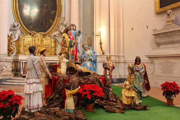 İsa'nın Doğuşu sahnede archbasilica di San Giovanni in Laterano, Roma, İtalya — Stok fotoğraf
