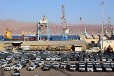 Eilat, İsrail - 15 Mayıs 2017: kargo liman ve satış Eilat İsrail İsrail'in yeni yaş 15 Mayıs, 2017 Eilat bağlantı noktası Kızıldeniz kıyısında yer alır