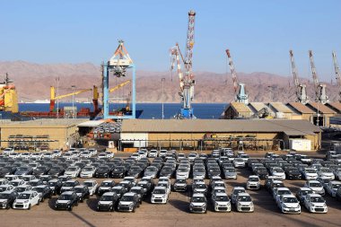 Eilat, İsrail - 15 Mayıs 2017: kargo liman ve satış Eilat İsrail İsrail'in yeni yaş 15 Mayıs, 2017 Eilat bağlantı noktası Kızıldeniz kıyısında yer alır