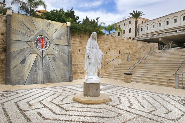NAZARETH, ISRAEL - DECEMBER 18: statue of the Virgin Mary in the courtyard of the Basilica of the Annunciation in Nazareth, Israel on december 18, 2017. This church was built on the site where according to Tradition was the home of the Virgin Mary