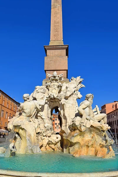Frammento Fontana Dei Quattro Fiumi Con Obelisco Egizio Centro Piazza — Foto Stock